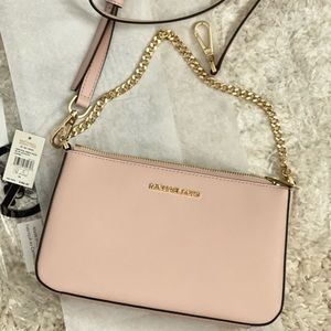 ❌SOLD❌Michael Kors Women’s Jet Set Travel Medium Zip Pouchette Crossbody Bag